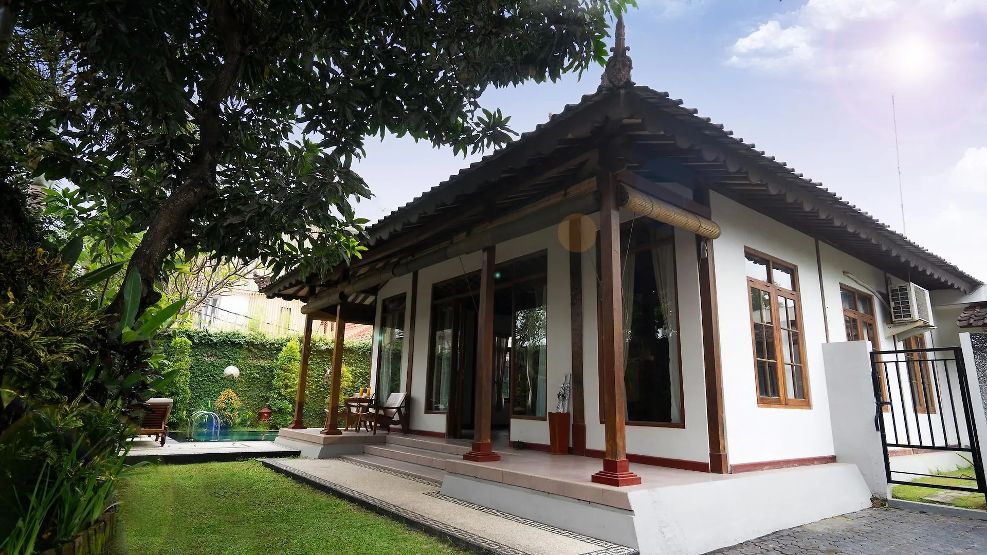 Villa Berawa Canggu  Indonesia